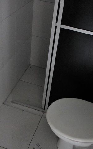 Casa à venda com 100m², 4 quartos e 1 vagaBanheiro de serviço