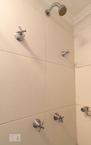 Apartamento para alugar com 56m², 2 quartos e 1 vagachuveiro da Suíte