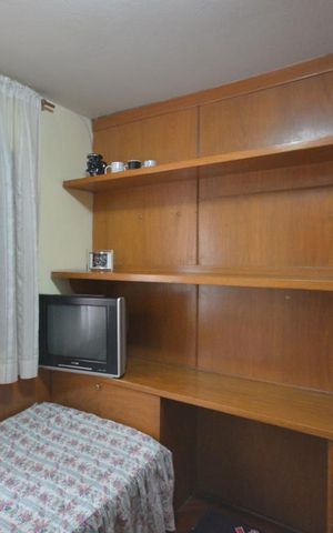 Casa à venda com 179m², 4 quartos e 2 vagas Casa à venda com 179m², 4 quartos e 2 vagasQuarto 2