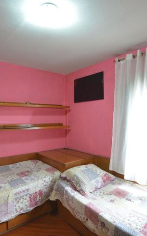 Casa à venda com 179m², 4 quartos e 2 vagas Casa à venda com 179m², 4 quartos e 2 vagasQuarto 3