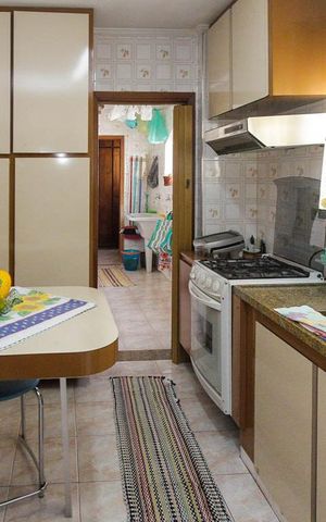 Apartamento à venda com 74m², 2 quartos e 1 vaga Apartamento à venda com 74m², 2 quartos e 1 vagaCozinha