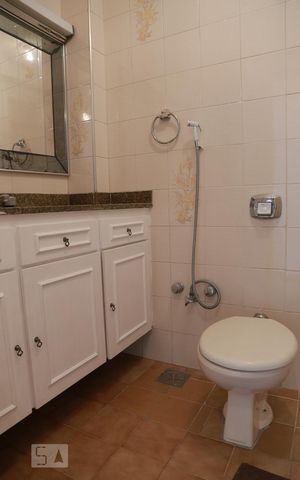 Apartamento para alugar com 62m², 2 quartos e 1 vaga Apartamento para alugar com 62m², 2 quartos e 1 vagaBanheiro Social