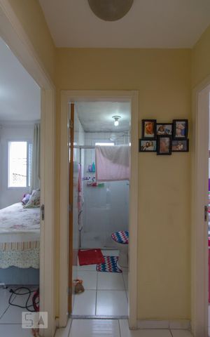 Apartamento para alugar com 42m², 2 quartos e sem vaga Apartamento para alugar com 42m², 2 quartos e sem vagaCorredor
