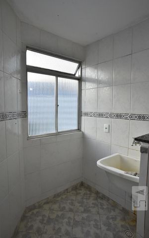 Apartamento à venda com 60m², 2 quartos e 2 vagasCozinha