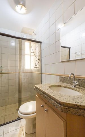 Apartamento para alugar com 68m², 3 quartos e 1 vaga Apartamento para alugar com 68m², 3 quartos e 1 vagaBanheiro