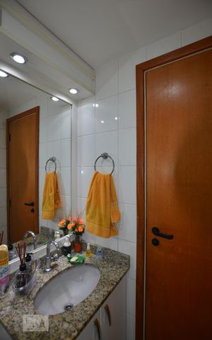 Apartamento à venda com 146m², 4 quartos e 3 vagasLavabo