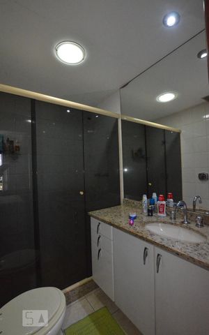 Apartamento à venda com 146m², 4 quartos e 3 vagasBanheiro da Quarto 1 suite master
