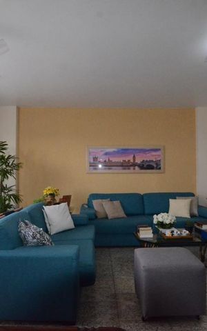 Apartamento à venda com 146m², 4 quartos e 3 vagasSala