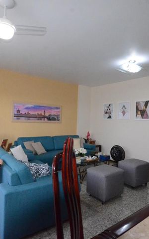 Apartamento à venda com 146m², 4 quartos e 3 vagasSala