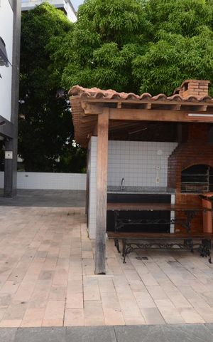 Apartamento à venda com 146m², 4 quartos e 3 vagasÁrea comum - Churrasqueira
