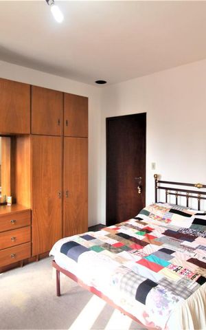 Casa à venda com 310m², 5 quartos e 2 vagasQuarto 1 suite