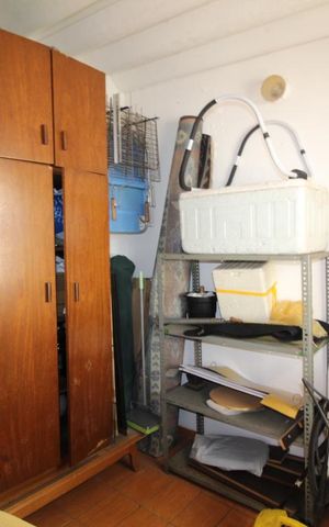 Casa à venda com 310m², 5 quartos e 2 vagasQuarto de serviço