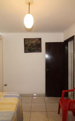 Casa à venda com 310m², 5 quartos e 2 vagasQuarto 4