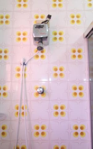 Casa à venda com 310m², 5 quartos e 2 vagasBanheiro 4 social