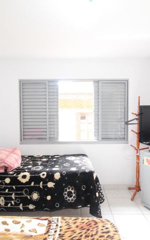 Casa à venda com 310m², 5 quartos e 2 vagasQuarto 5