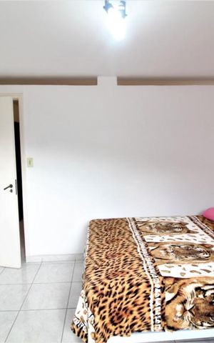 Casa à venda com 310m², 5 quartos e 2 vagasQuarto 5