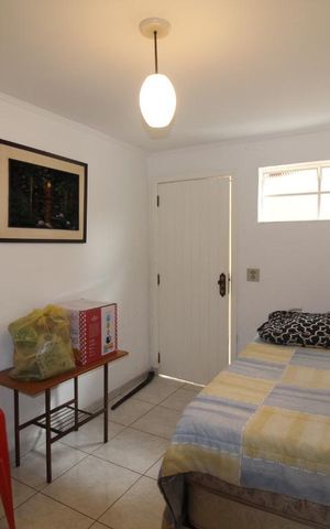 Casa à venda com 310m², 5 quartos e 2 vagasQuarto 4