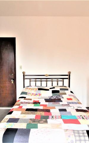 Casa à venda com 310m², 5 quartos e 2 vagasQuarto 1 suite