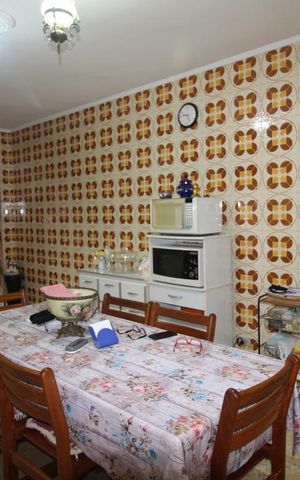 Casa à venda com 310m², 5 quartos e 2 vagasCozinha