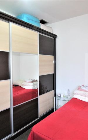 Casa à venda com 310m², 5 quartos e 2 vagasQuarto 2