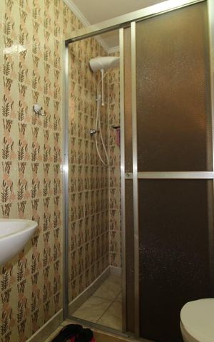 Casa à venda com 310m², 5 quartos e 2 vagasBanheiro 3 social