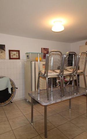 Casa à venda com 310m², 5 quartos e 2 vagasQuarto 3