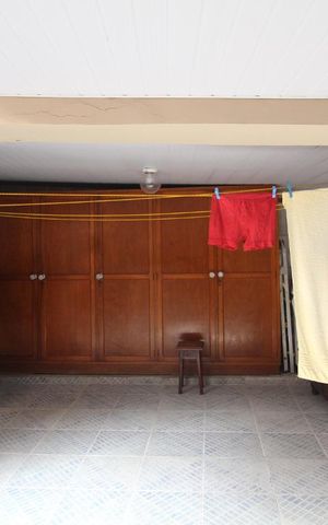 Casa à venda com 310m², 5 quartos e 2 vagasQuintal