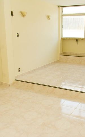 Apartamento à venda com 100m², 3 quartos e 1 vagaSala