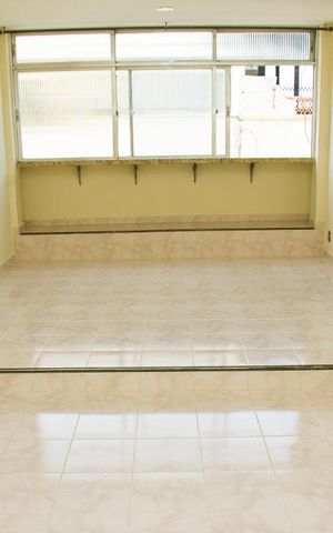 Apartamento à venda com 100m², 3 quartos e 1 vagaSala