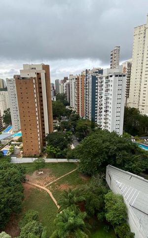 Apartamento à venda com 235m², 3 quartos e 4 vagas Apartamento à venda com 235m², 3 quartos e 4 vagasvista da Sacada