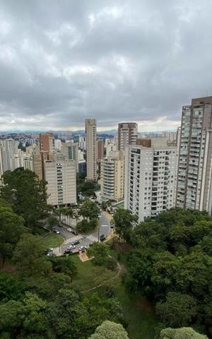 Apartamento à venda com 235m², 3 quartos e 4 vagas Apartamento à venda com 235m², 3 quartos e 4 vagasvista da Sacada