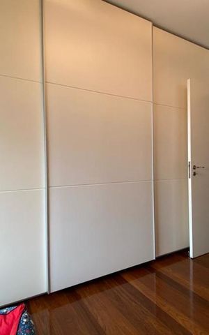 Apartamento à venda com 235m², 3 quartos e 4 vagas Apartamento à venda com 235m², 3 quartos e 4 vagasSuíte 1