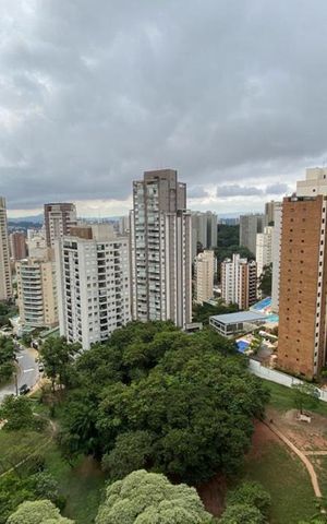 Apartamento à venda com 235m², 3 quartos e 4 vagas Apartamento à venda com 235m², 3 quartos e 4 vagasVista da Sala