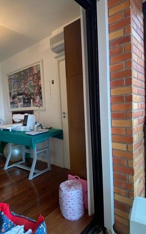 Apartamento à venda com 235m², 3 quartos e 4 vagas Apartamento à venda com 235m², 3 quartos e 4 vagasSuíte 1