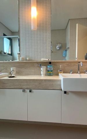 Apartamento à venda com 235m², 3 quartos e 4 vagas Apartamento à venda com 235m², 3 quartos e 4 vagasBanheiro da Suíte 3