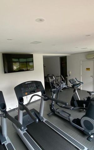 Apartamento à venda com 235m², 3 quartos e 4 vagas Apartamento à venda com 235m², 3 quartos e 4 vagasAcademia
