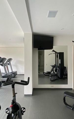 Apartamento à venda com 235m², 3 quartos e 4 vagas Apartamento à venda com 235m², 3 quartos e 4 vagasÁrea comum - Academia