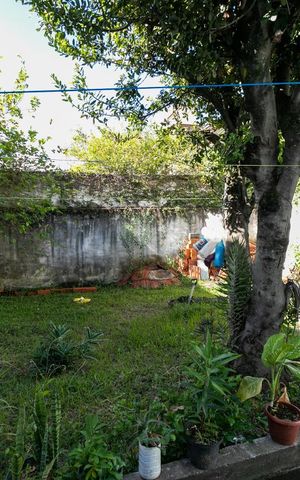 Casa à venda com 180m², 3 quartos e 4 vagasQuintal