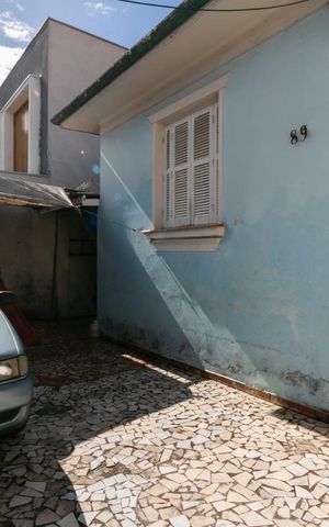 Casa à venda com 180m², 3 quartos e 4 vagasGaragem