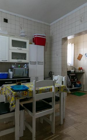 Casa à venda com 180m², 3 quartos e 4 vagasCozinha