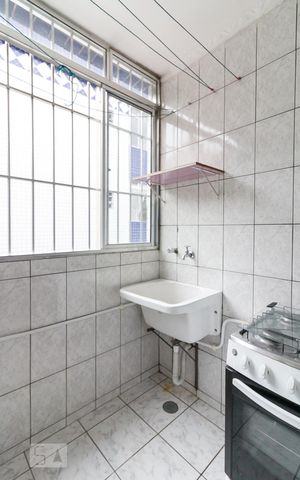 Apartamento para alugar com 50m², 2 quartos e 1 vagaÁrea de serviço