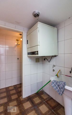 Casa para alugar com 120m², 2 quartos e 1 vagaÁrea de Serviço