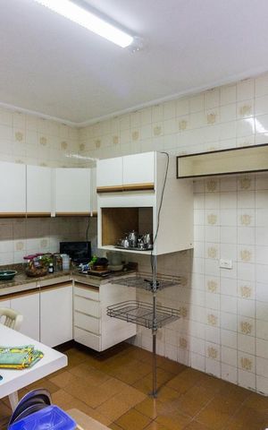 Casa para alugar com 120m², 2 quartos e 1 vagaCozinha
