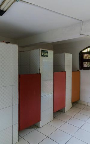 Casa à venda com 300m², 3 quartos e 4 vagas Casa à venda com 300m², 3 quartos e 4 vagasQuarto de Serviço