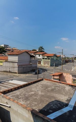Casa à venda com 300m², 3 quartos e 4 vagas Casa à venda com 300m², 3 quartos e 4 vagasVista