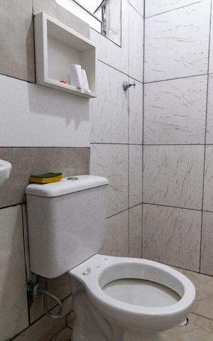 Casa à venda com 378m², 1 quarto e 1 vaga Casa à venda com 378m², 1 quarto e 1 vagaBanheiro