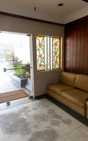 Apartamento à venda com 80m², 2 quartos e 1 vaga Apartamento à venda com 80m², 2 quartos e 1 vagaHall