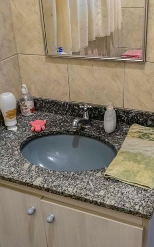 Casa à venda com 422m², 5 quartos e 3 vagas1o. Andar - Lavabo