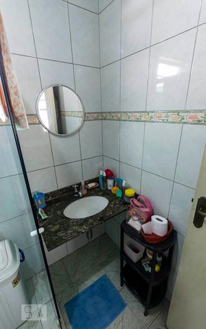 Casa à venda com 422m², 5 quartos e 3 vagas2o. Andar - Quarto 4 - Suíte/ Banheiro