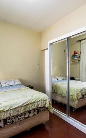 Casa à venda com 422m², 5 quartos e 3 vagas2o. Andar - Quarto 4 - Suíte